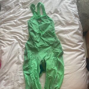 speedo pure valor- green glow